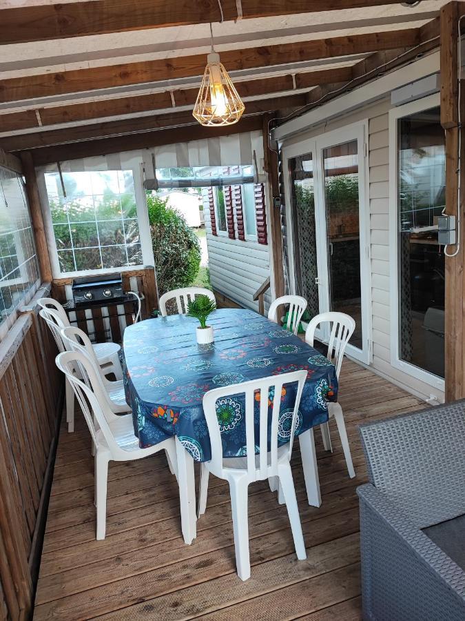 Mobilhome 741 Les Charmettes,3Ch,2Sdb,Lave Linge,Lave Vaisselle,Clim,2Wc Les Mathes Exterior foto